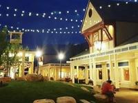 Settlers' Green Outlet Village