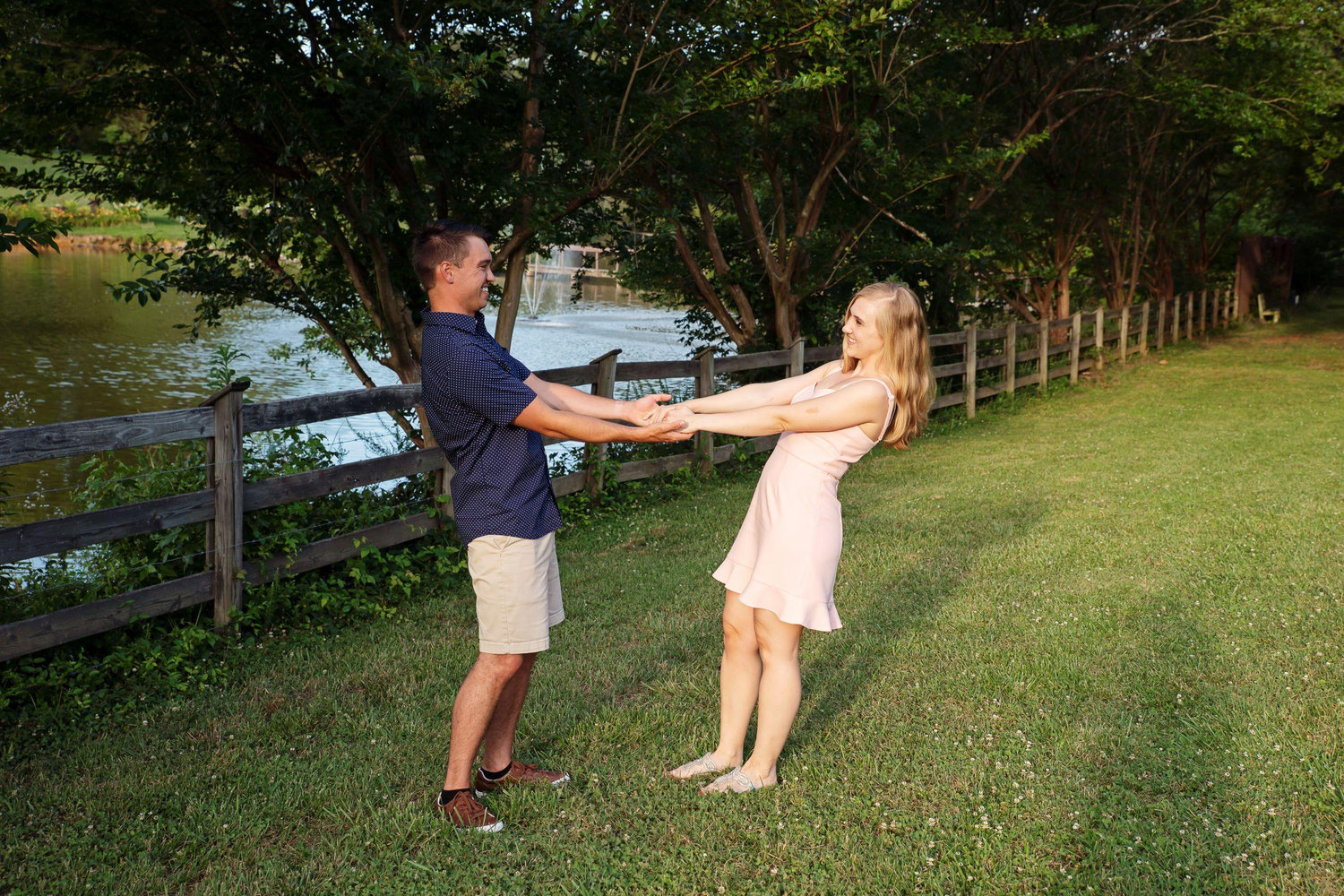 The Wedding Website of Jennifer Hennigan and Evan Morgan