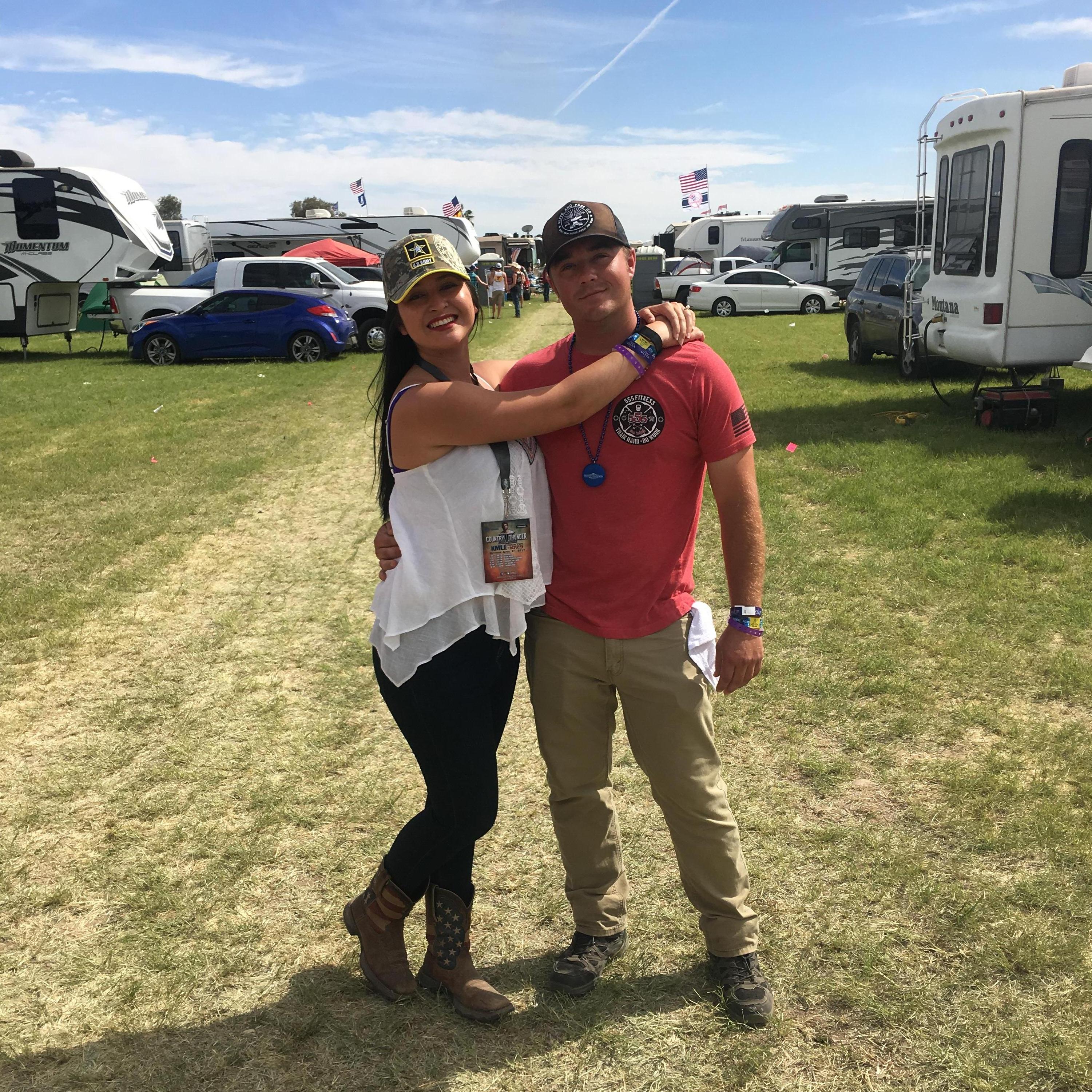 Country Thunder. 2017.