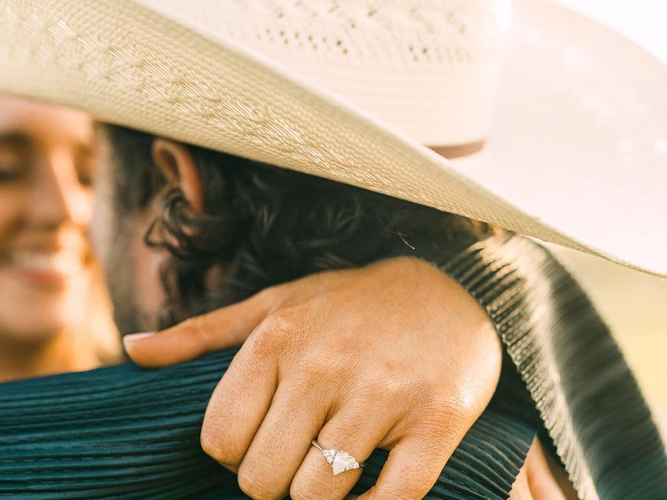 The Wedding Website of Lindsey Dougherty and Gus Hinson