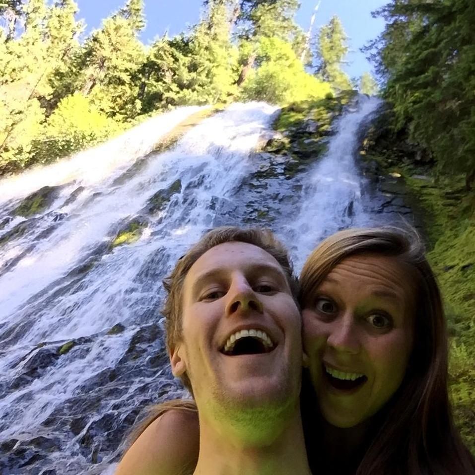 Beau visited Laura in Oregon summer of 2015 while she was completing a four month internship in Eugene, OR. Our trip to Salt Creek Falls!