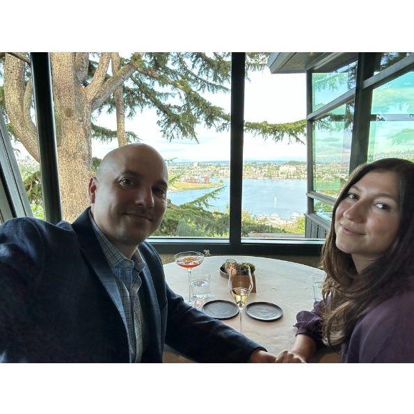 9/6/23 We celebrated our first anniversary at Canlis, known for Japanese elegance, Polynesian flavors, & Hawaiian warmth. After a year of enjoying Seattle's food, it was the perfect Year 1 finale. -bp
