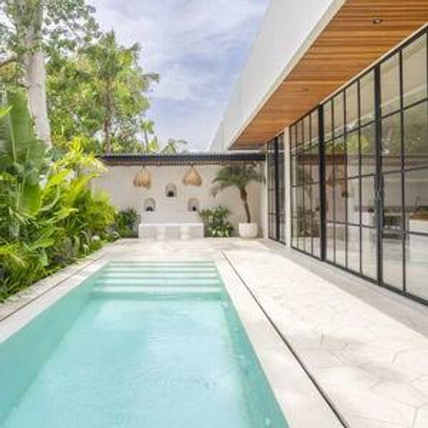 Honeymoon fund: Accommodations
