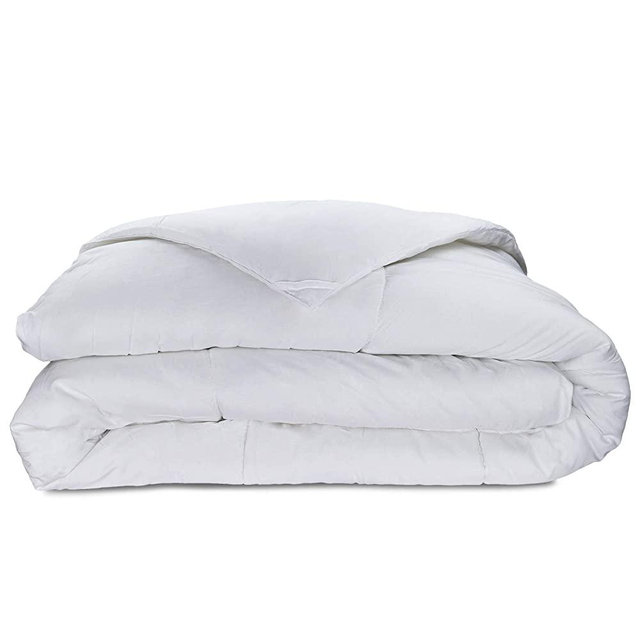 Cosy House Collection Luxury Bamboo Down Alternative Comforter - Hypoallergenic - Plush Microfiber Fill - Machine Washable Duvet Insert - White - King/Cal King