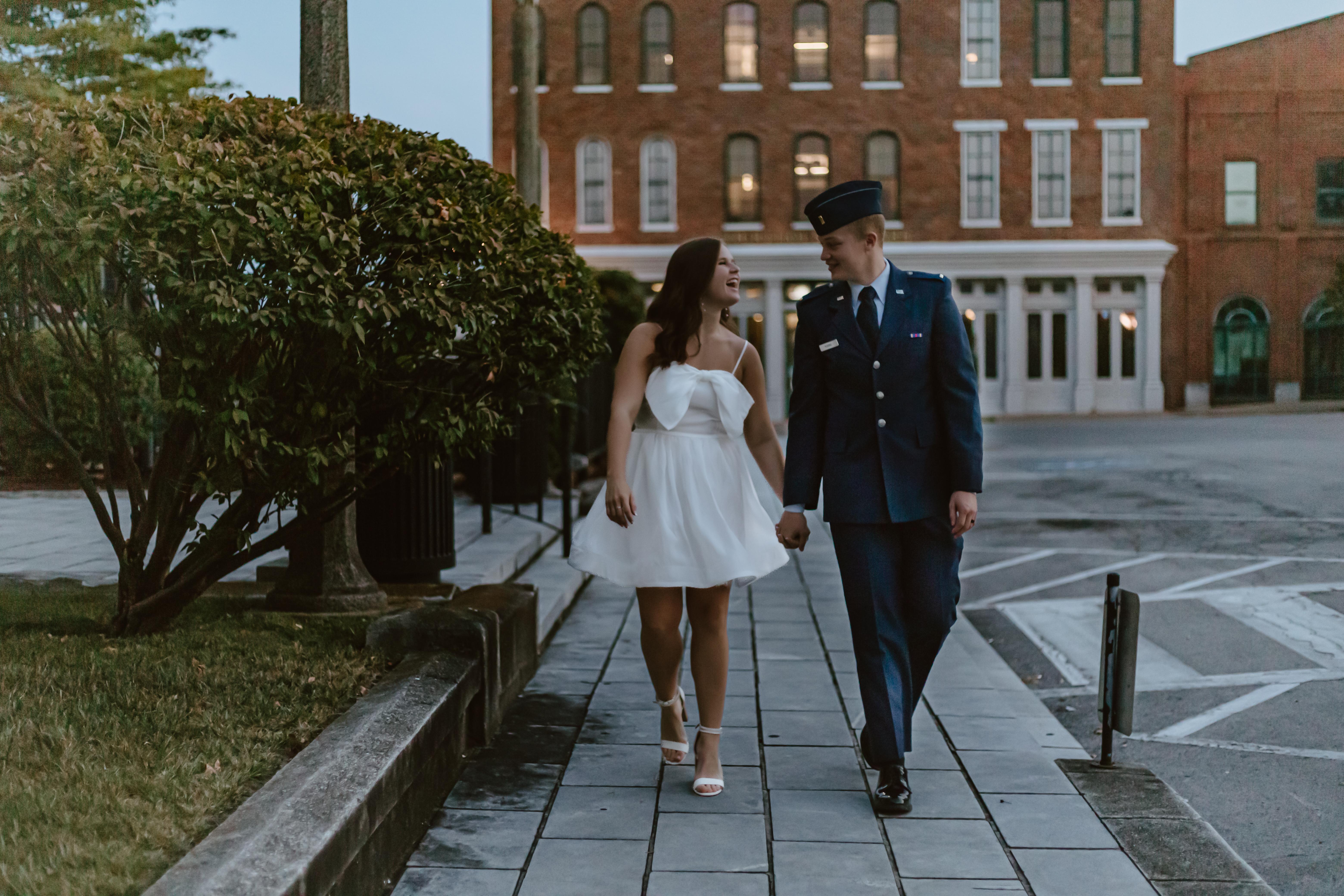 The Wedding Website of Brittany Robins and Drake Robins