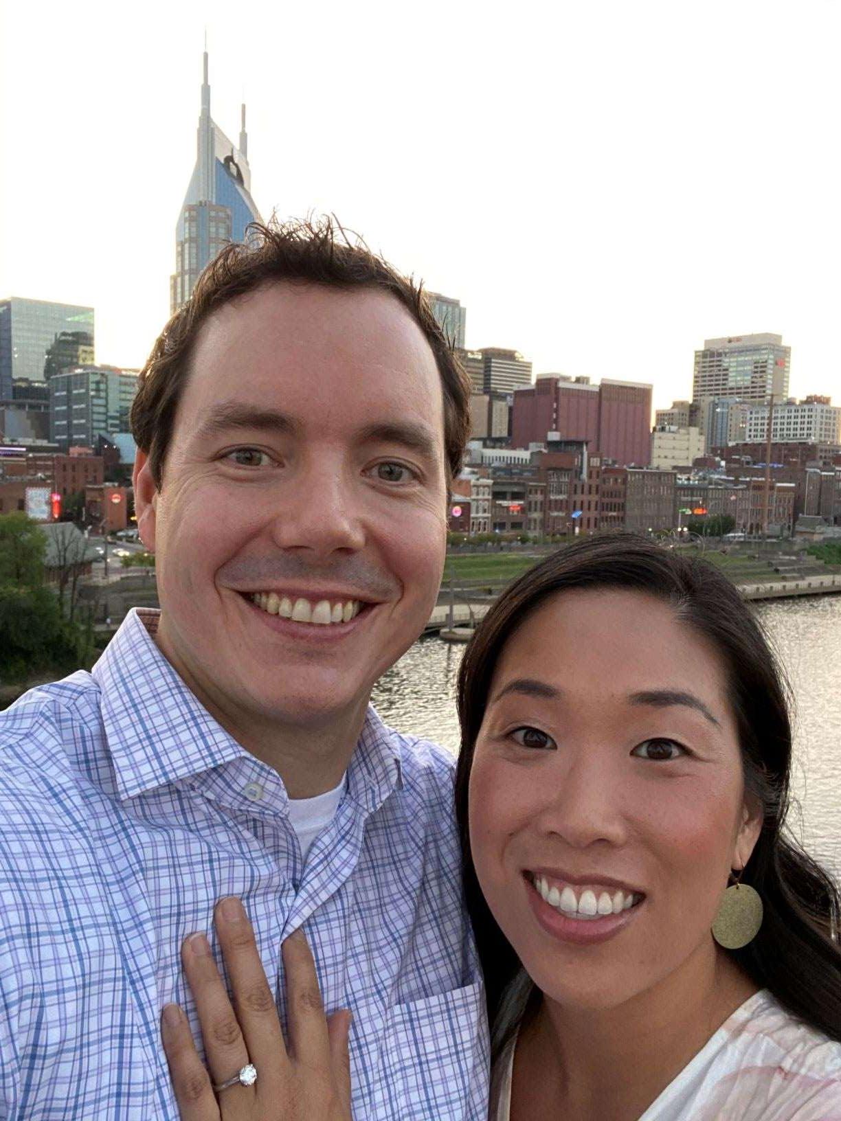 The Wedding Website of Jennifer Burba and Aaron Smith