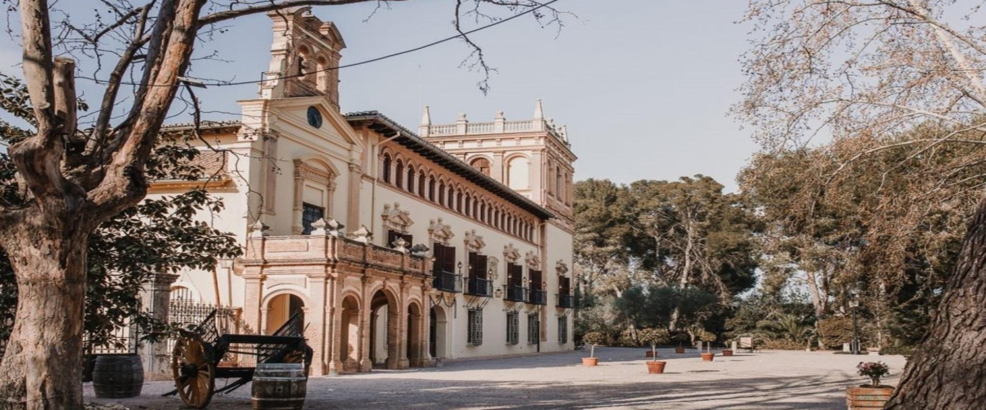 The Wedding Website of Manuel Pardavila and Marina Conesa