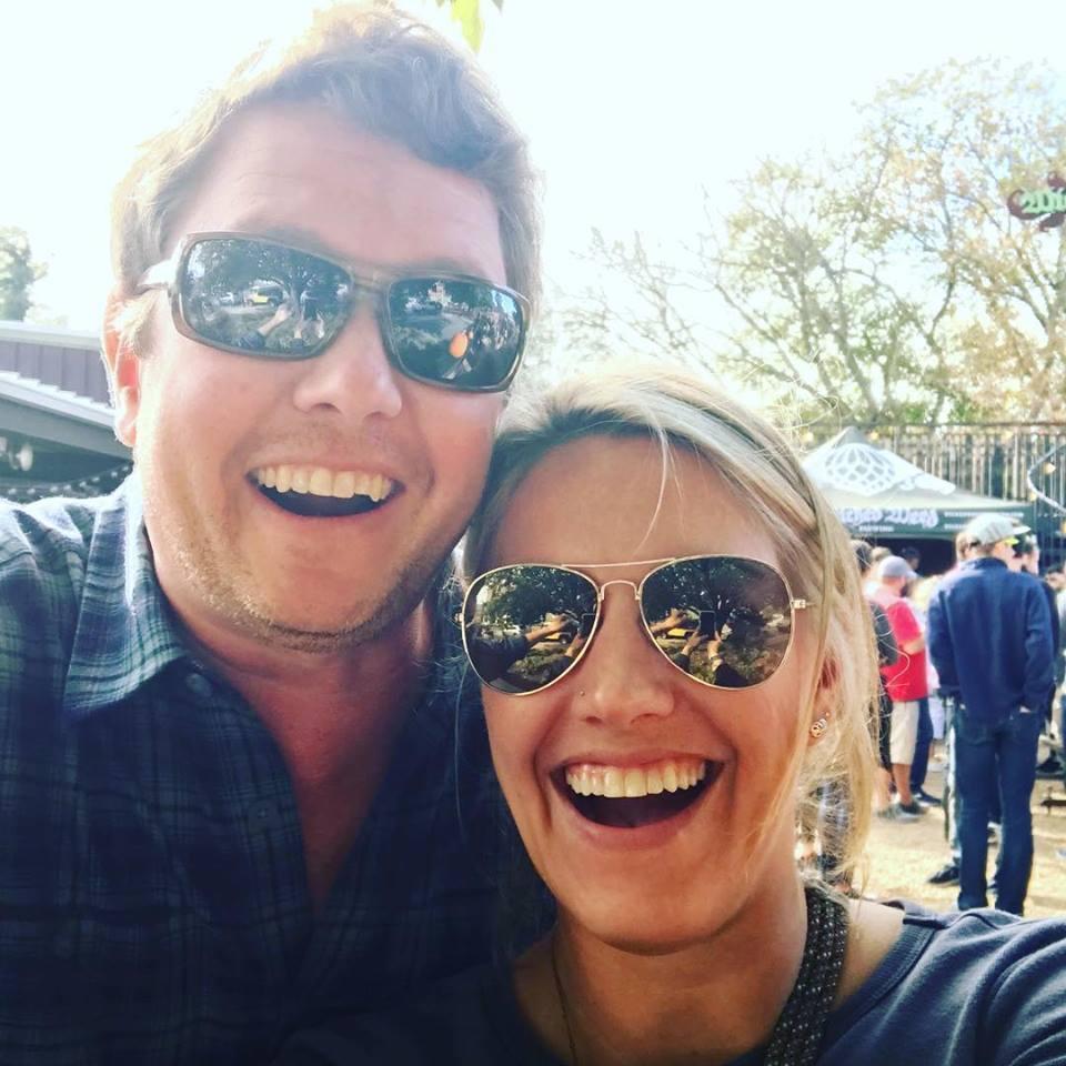 The Wedding Website of Melanie Knight and Will Kinney