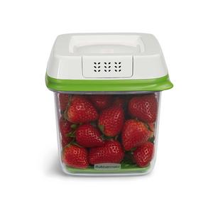 Rubbermaid FreshWorks Produce Saver Food Storage Container, Medium, 6.3 Cup, Green