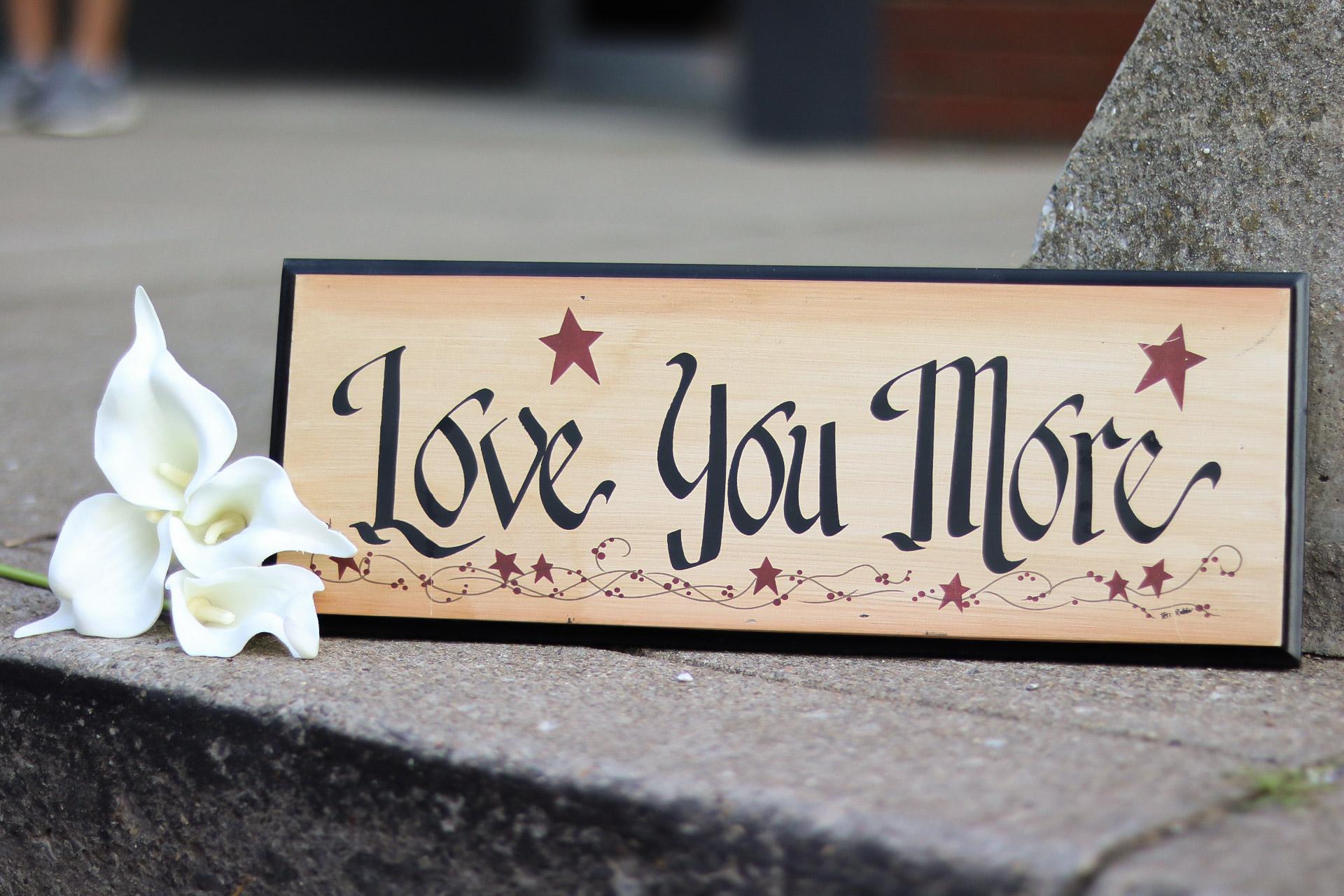 The Wedding Website of Lauren Roy and Logan Smart