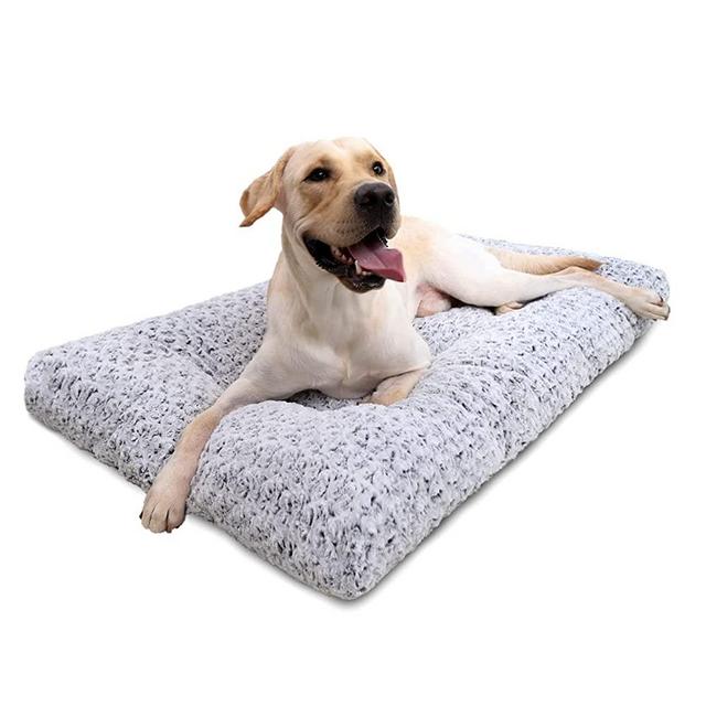 Washable Dog Bed Deluxe Plush Dog Crate Beds Fulffy Comfy Kennel Pad Anti-Slip Pet Sleeping Mat for Large, Jumbo, Medium, Small Dogs Breeds, 41" x 27", Gray
