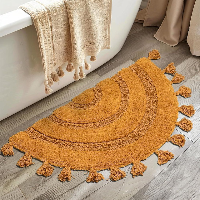 KOEXM Half Circle Boho Bathroom Rugs with Tassels 100% Cotton Hand-Woven Bath Rugs Non Slip Absorbent Crochet Rugs Machine Washable Boho Bath Mats for Bathroom Floor Tub