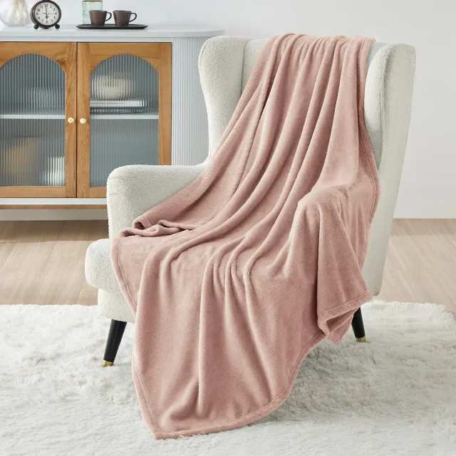 Bedsure Flannel Blanket Solid 300GSM Soft Fuzzy Plush Throw Size Dusty Pink