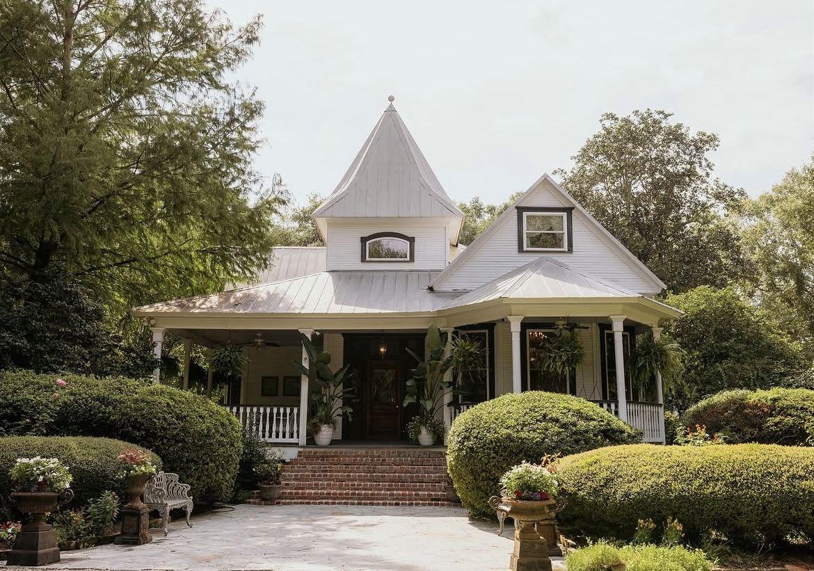 The Wedding Website of Alexandra Grace Taylor and Nicholas Carter Terry