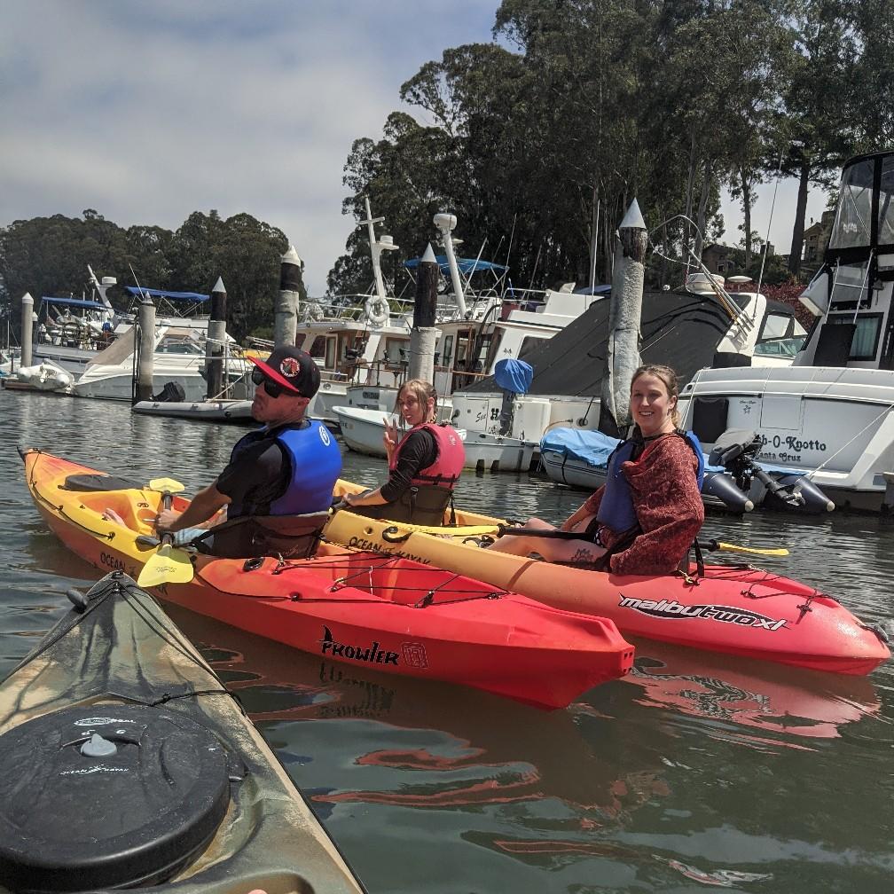 Mike Natasha Janet
Kayaking
Santa Cruz - 08.2020