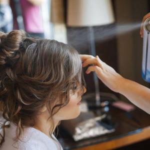 Hair and Make-up Stylist (Estilista De Cabello y Maquillaje)