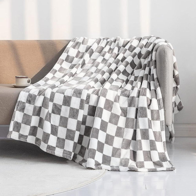 LOMAO Throw Blankets Flannel Blanket with Checkerboard Grid Pattern Soft Throw Blanket for Couch, Bed, Sofa Luxurious Warm and Cozy for All Seasons (Grey, 51"x63")
