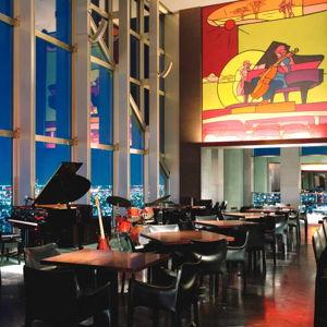 Jazz and drinks at the New York Bar (aka the bar from Lost in Translation)