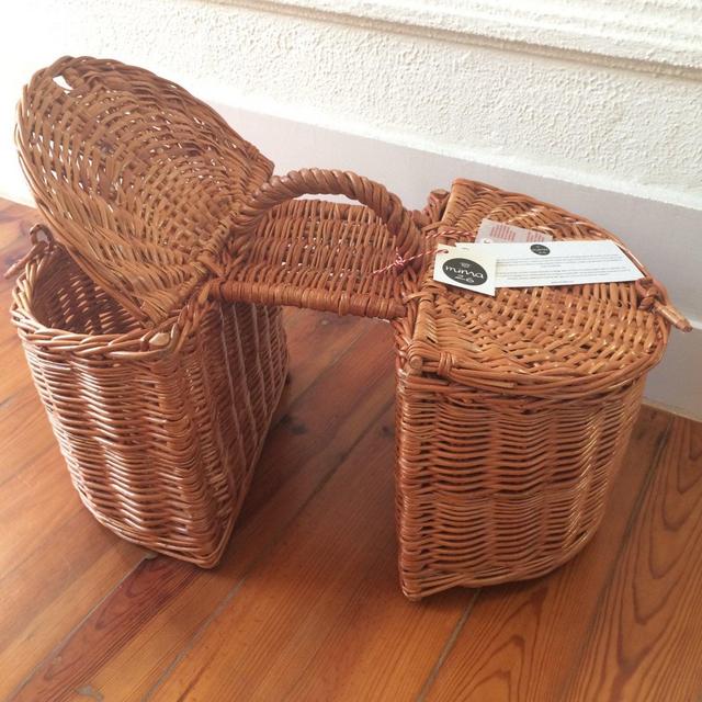 Hand-woven wicker bicycle double basket, Lidded wicker bicycle double pannier, Bike saddle basket, Vime bike double basket, Strohbeutel