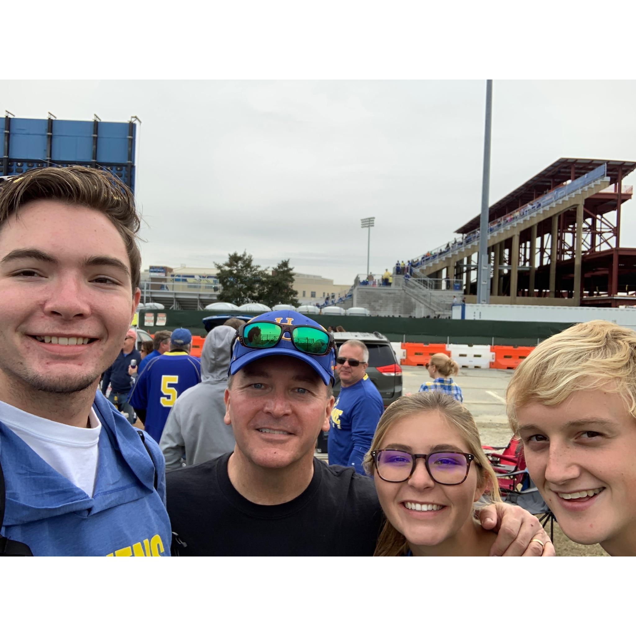 Tailgate before the big homecoming game with Colin, Dad, and Joe and I!