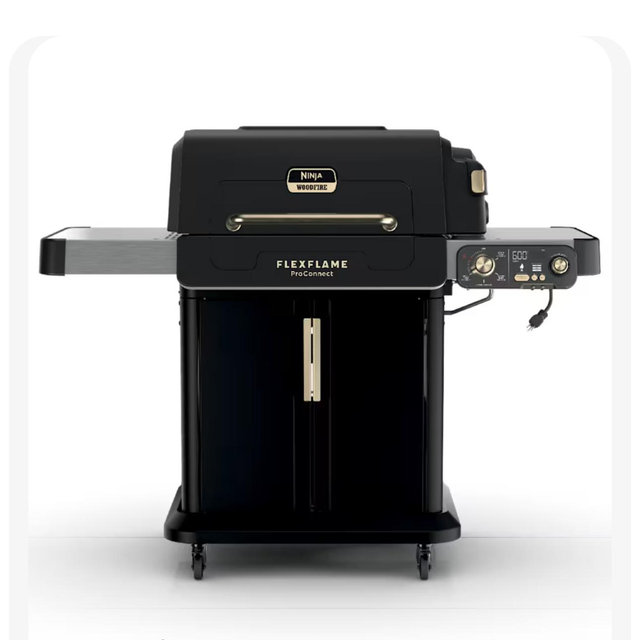 Ninja™ FlexFlame™ Grill with ProConnect™ Bundle