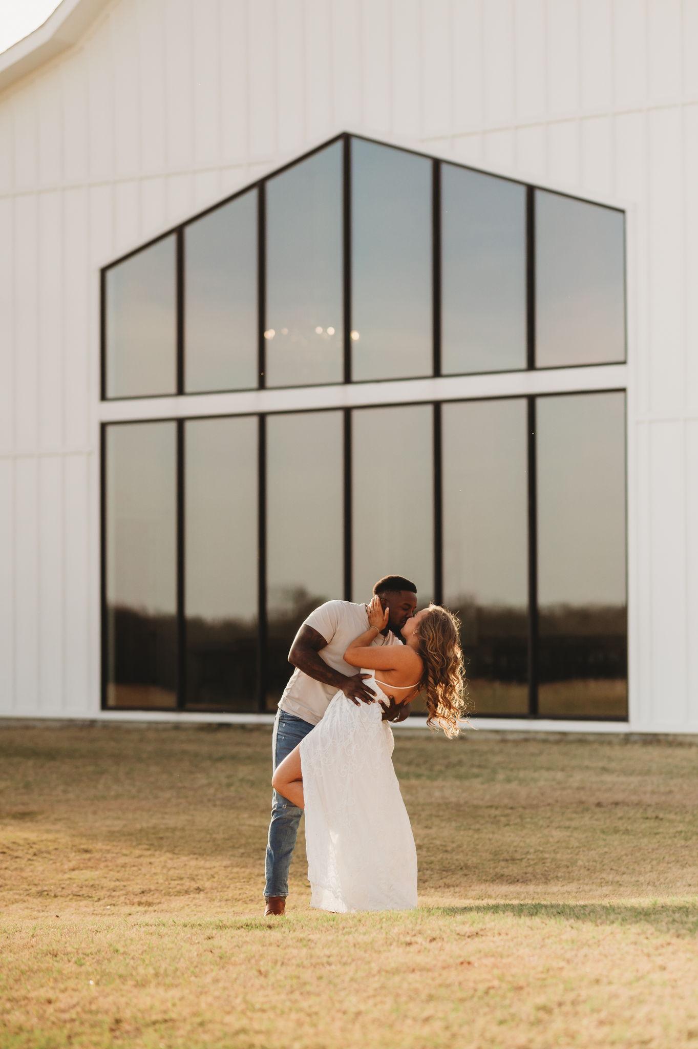 The Wedding Website of Timothy Fry and Emily Williamson