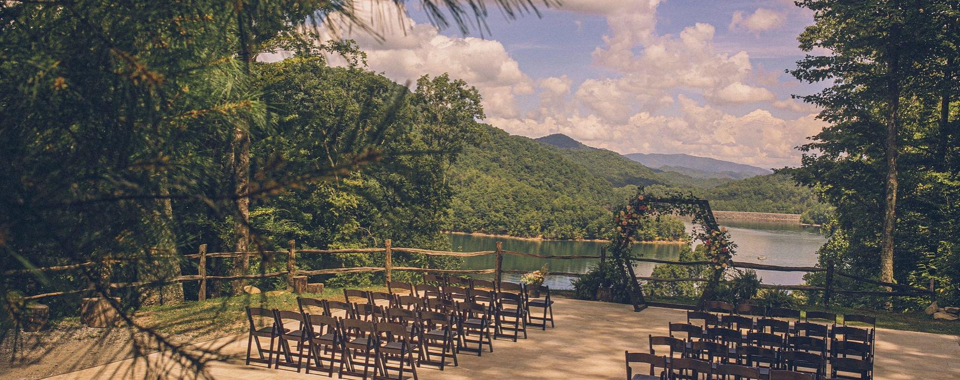 The Wedding Website of Haleigh Roach and Cooper Isola