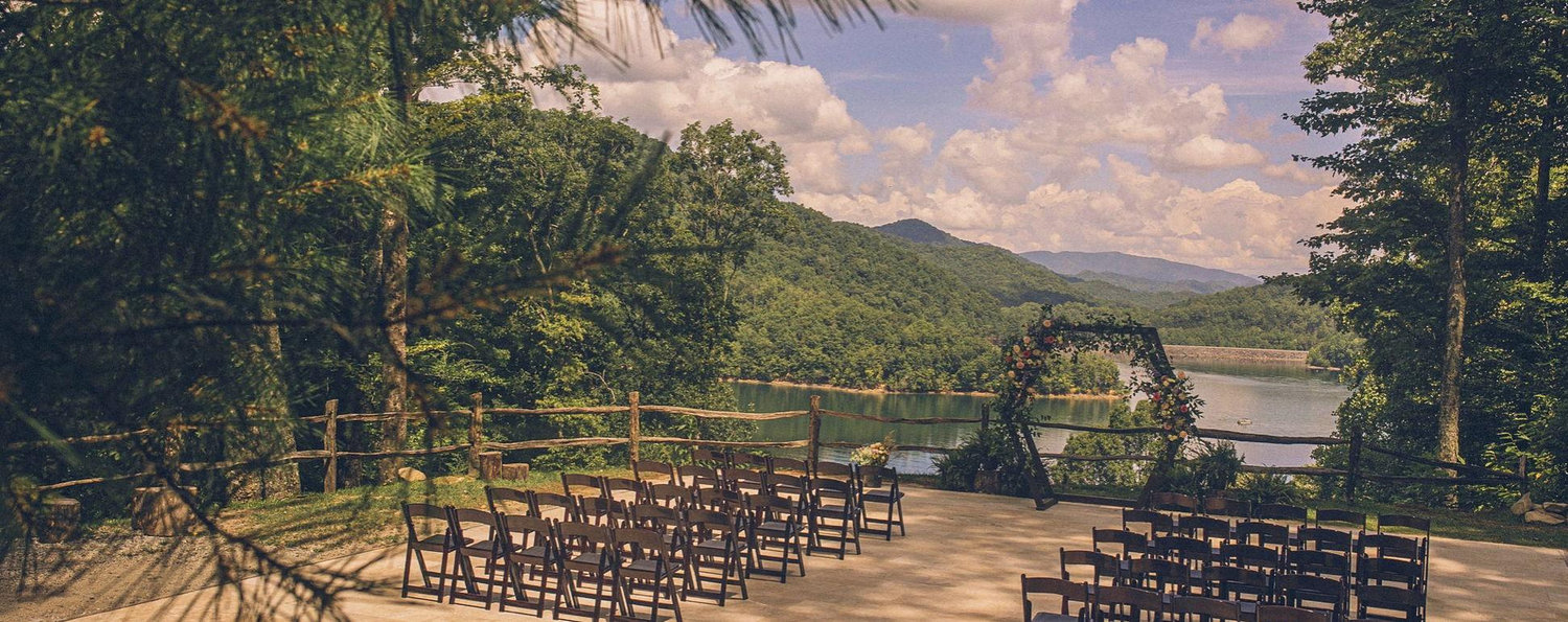 The Wedding Website of Haleigh Roach and Cooper Isola