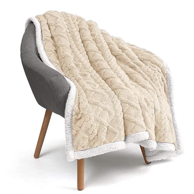 Sherpa Fleece Throw Blanket-3D Stylish Design,Dual Sided Reversible,Super Soft,Fluffy,Warm,Cozy,Plush,Fuzzy for Couch Sofa Bed-All Season Accessories,70*80,Twin, Beige