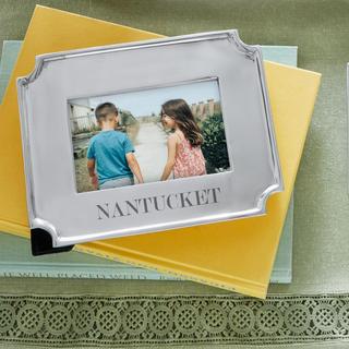 Linzee Engravable Frame