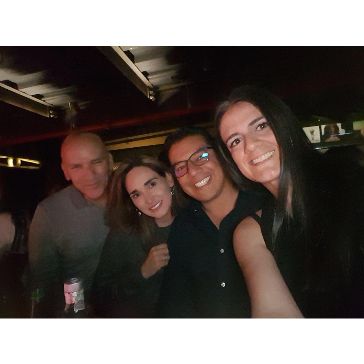 Con Daniel y Damaris Céspedes en Gaira, Bogotá.