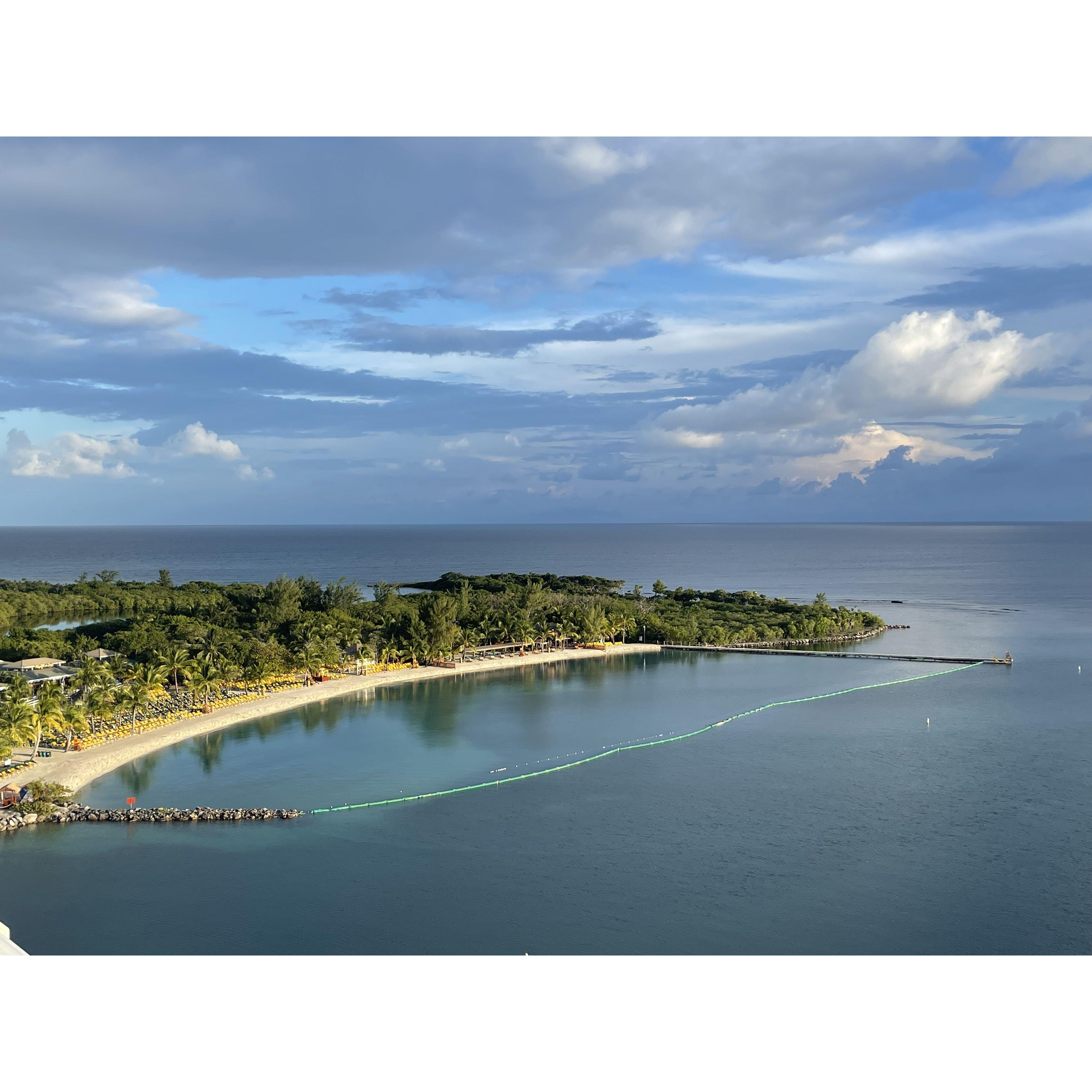 Mahogany Bay ~ Roatan, Honduras