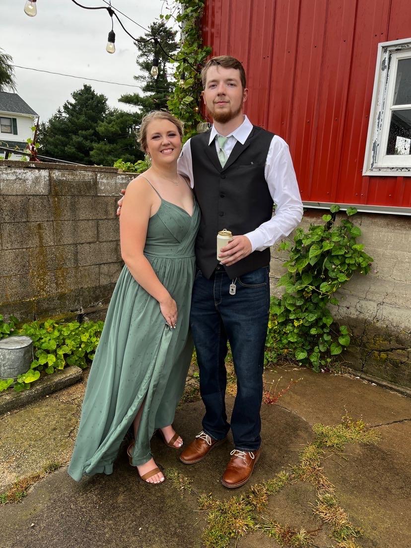 Cameron’s best friends wedding. Cam was the best man and Jadyn was a bridesmaid