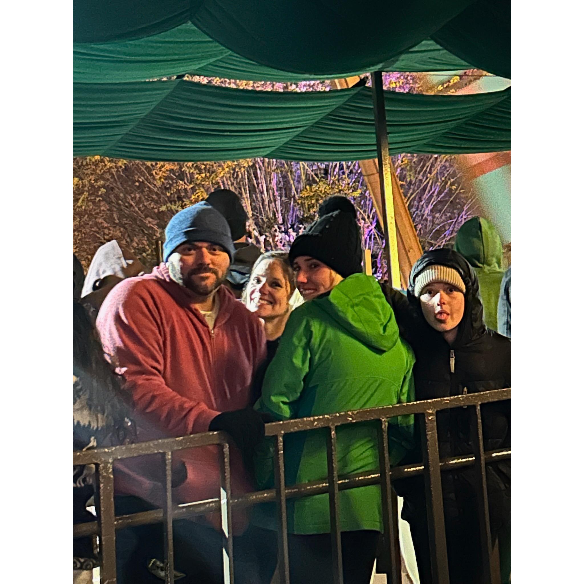 Busch Gardens with Kylee, Khloe, Kat and Phil