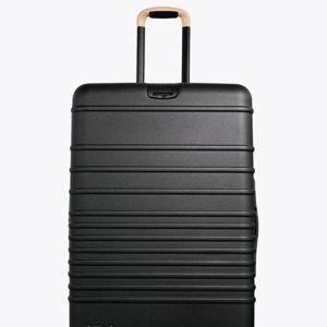 BÉIS 'The Large Check-In Roller' in Black - 29 inch Checked Rolling Luggage & Suitcase