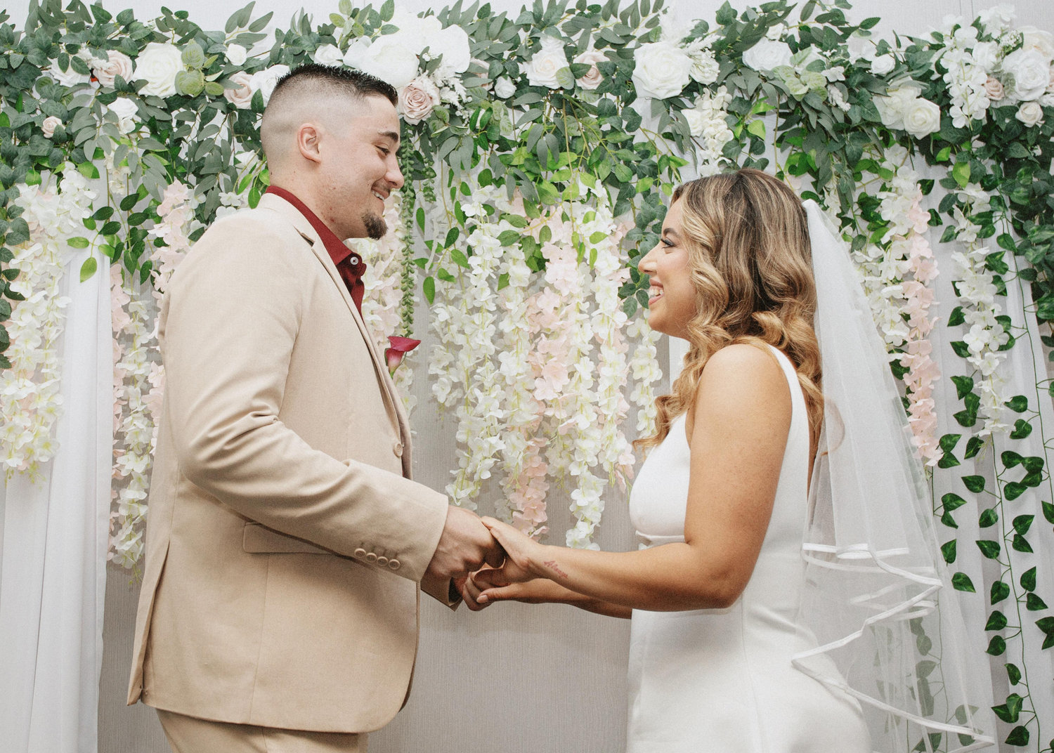 The Wedding Website of Aaron Simon and Maria Araque