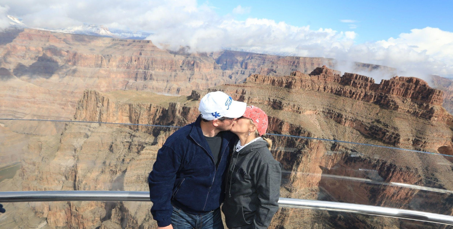 The Wedding Website of Kristin Vinson and Joshua Glancy