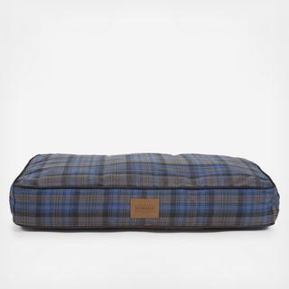 Crescent Lake Plaid Pet Bed