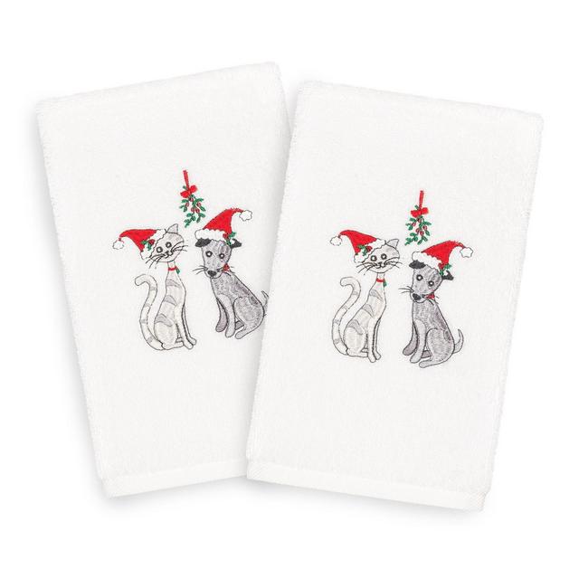Linum Home Christmas Cute Couple Hand Towels in White (Set of 2)