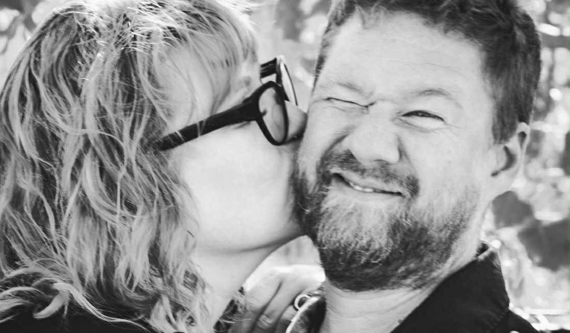 The Wedding Website of Kimber Brightheart and Willy Nelson