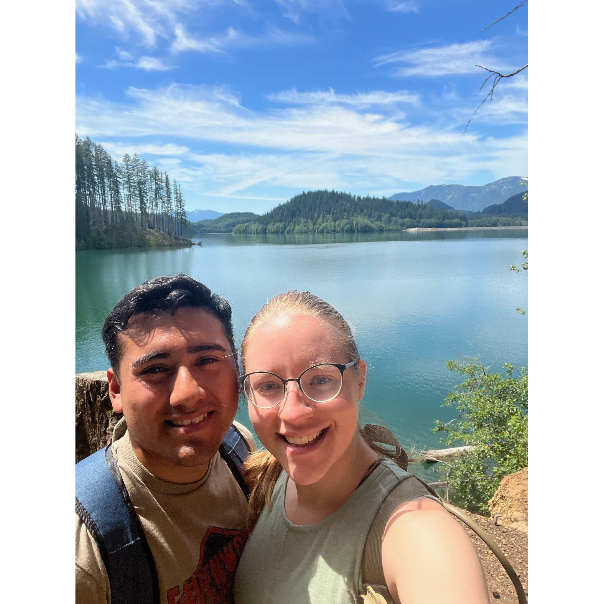 Lakeside hike in Washington