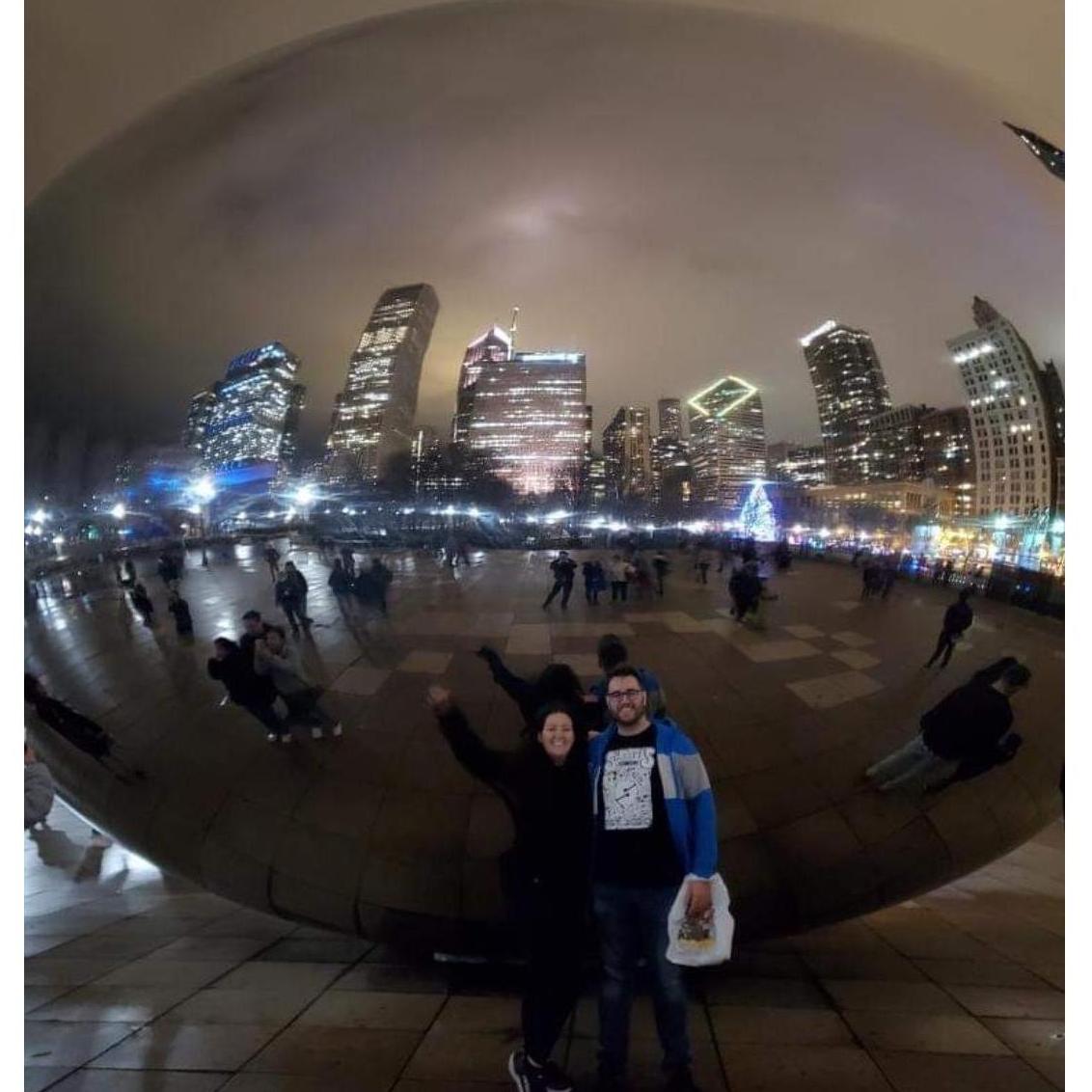 December 2021: Finally enjoying Chicago after moving back this year!

Grudzień 2021: W końcu ciesz się Chicago po przeprowadzce w tym roku!