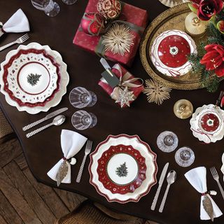 Toy's Delight Dinner Plate