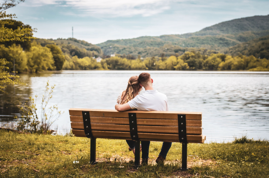 The Wedding Website of Nicole Fee and Gavin Sweet