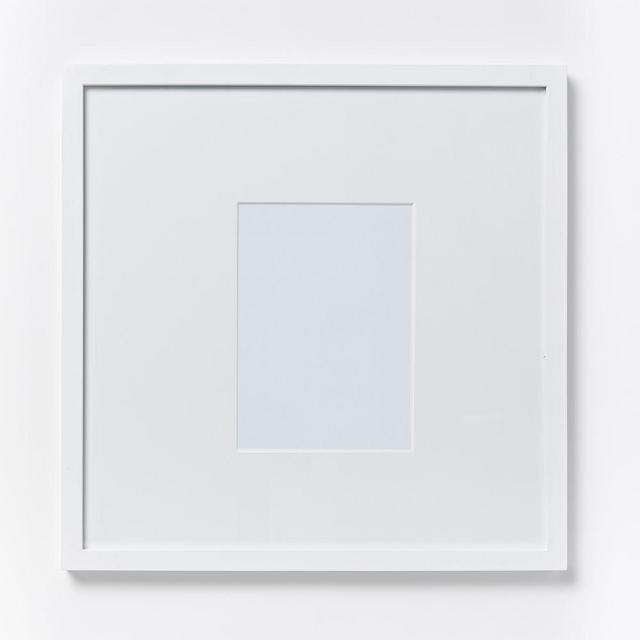 Gallery Frame, White Lacquer, 4"x6" (17"x17" Frame)
