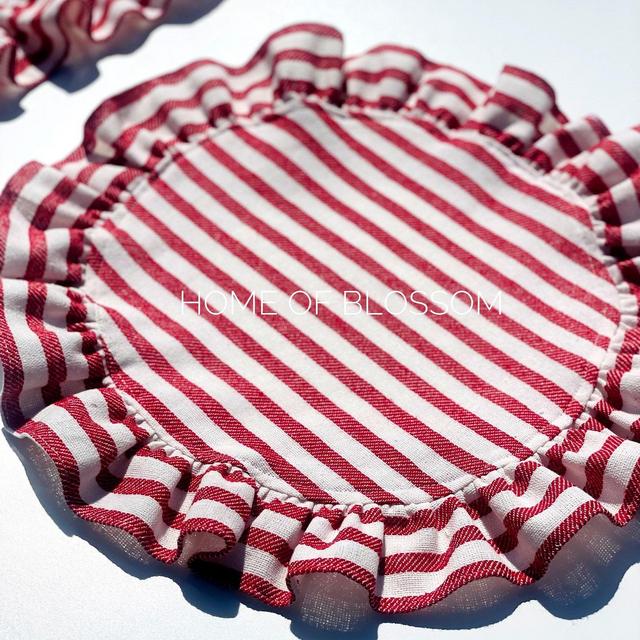 Red Stripe Vintage Linen Placemat with ruffle, Red Striped Round Linen Placemats, Natural Boho Linen Placemats, linen ruffle tablecloth