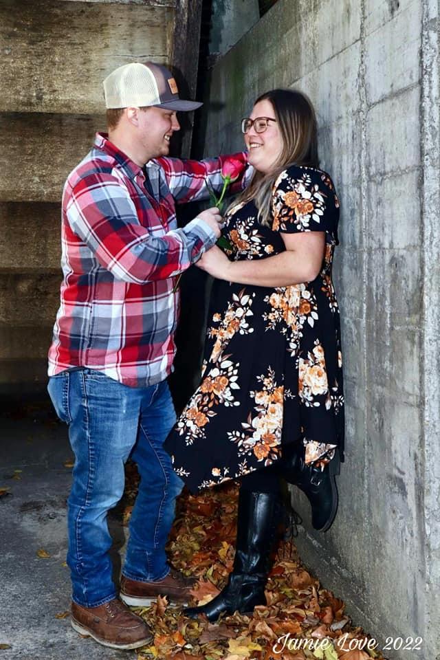 The Wedding Website of Lauren Fett and Dylan Cutshaw