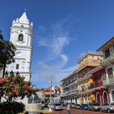 Stroll Through Casco Antiguo