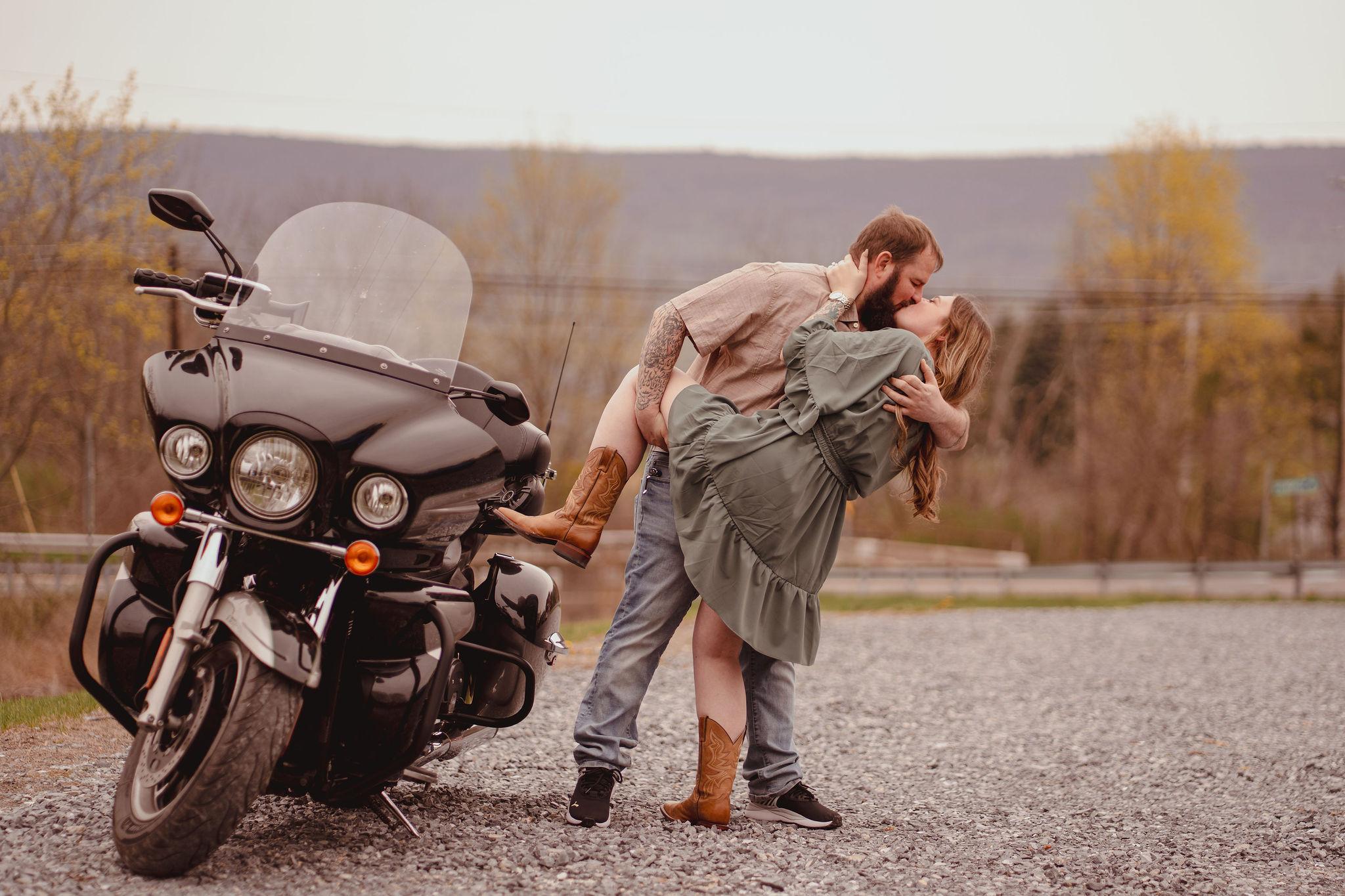 The Wedding Website of Kayleigh DeLong and Travis Garris