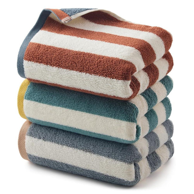REDKISS 3-Pack Premium Hand Towels, 28x12 Inches 100% Cotton Bath Towels, Ultra Soft and Highly Absorbent Towel for Bathroom, Gym, Hotel,and Spa